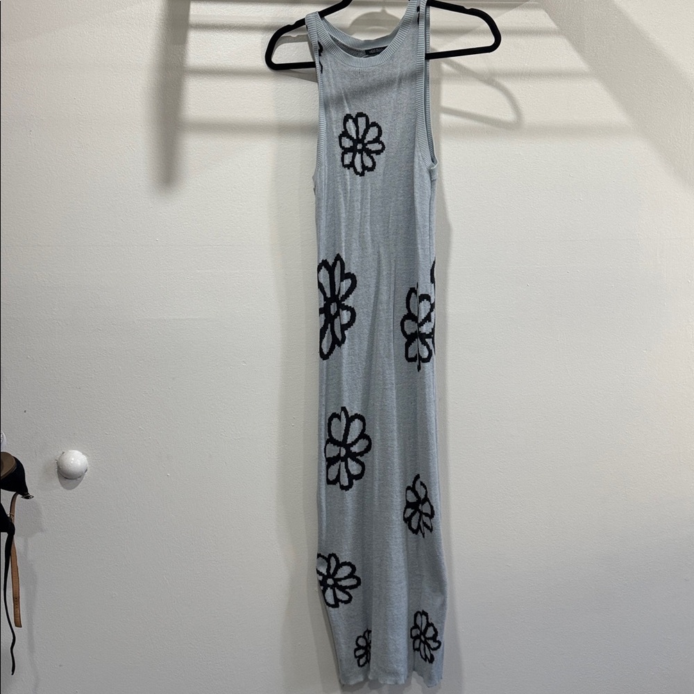 Sleeveless Gray Maxi Dress with Black Floral Design